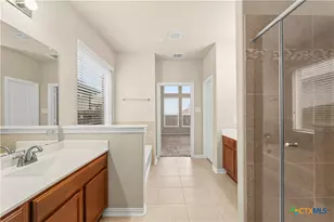 625 Palmilla St, Leander, TX 78641 - Photo 16