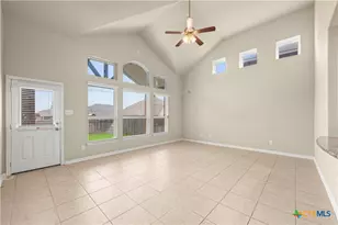 625 Palmilla St, Leander, TX 78641 - Photo 12
