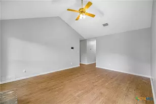 308 Trentwood Cir, Victoria, TX 77901 - Photo 6