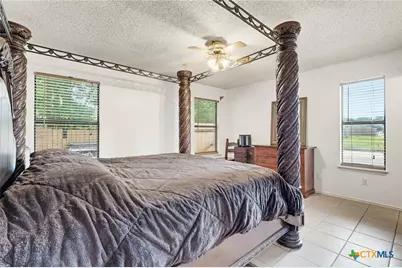 302 W Anderson Avenue, Copperas Cove, TX 76522 - Photo 10