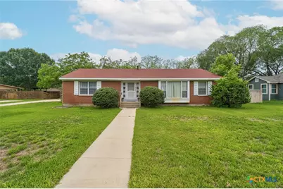 908 S Laurel Avenue, Luling, TX 78648 - Photo 2