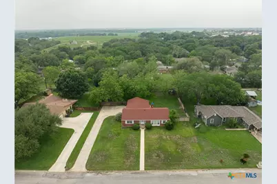 908 S Laurel Avenue, Luling, TX 78648 - Photo 22