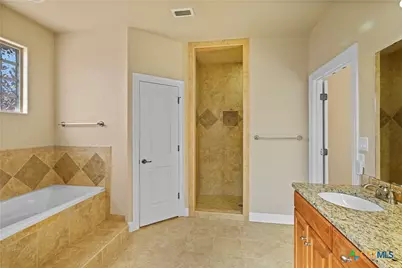 1705 Sudberg, Seguin, TX 78155 - Photo 12