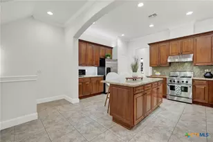 1029 Gruene Rd, New Braunfels, TX 78130 - Photo 12