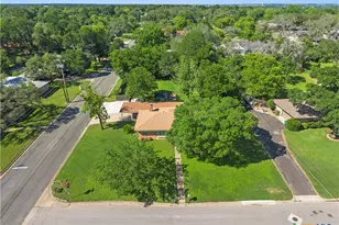 400 Downing St, Belton, TX 76513 - Photo 42