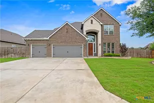 5353 Lancaster Dr, Belton, TX 76513 - Photo 2