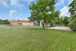 28 Steele St, Lampasas, TX 76550 - Photo 24