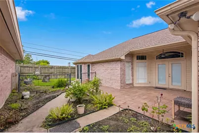 117 Tradewind Drive, Victoria, TX 77904 - Photo 26
