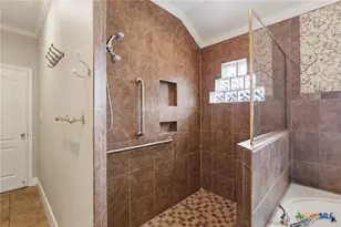 117 Tradewind Dr, Victoria, TX 77904 - Photo 20