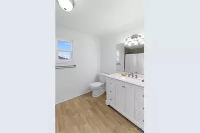 1838 W Bayshore Drive, Palacios, TX 77465 - Photo 22