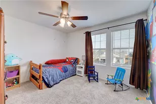 808 Circle Wy, Jarrell, TX 76537 - Photo 22