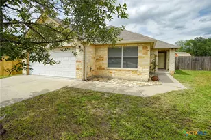 1316 Fern Ct, Gonzales, TX 78629 - Photo 1