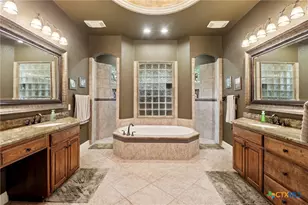 10411 Eiche Cir, New Braunfels, TX 78132 - Photo 18