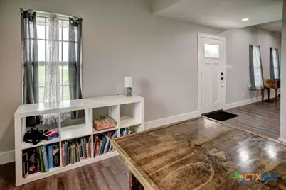 1345 E Old Hallettsville Road, Flatonia, TX 78941 - Photo 8