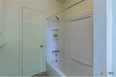 1303 S 15th Street, Temple, TX 76504 - Photo 12