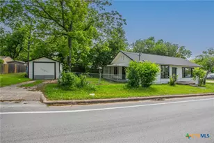 1303 S 15th St, Temple, TX 76504 - Photo 16