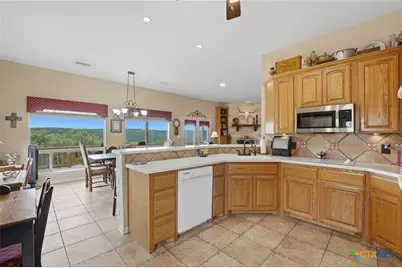 2522 Summit Drive, New Braunfels, TX 78132 - Photo 20