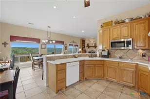 2522 Summit Dr, New Braunfels, TX 78132 - Photo 20