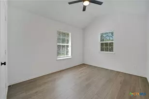 1405 Girard Ave, San Marcos, TX 78666 - Photo 28