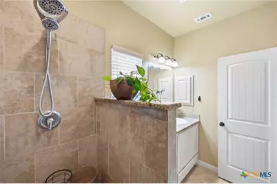 225 Greenway Drive, Seguin, TX 78155 - Photo 24