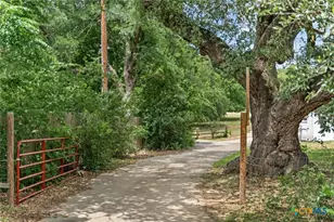 4800 Lantana Rd, Belton, TX 76513 - Photo 2