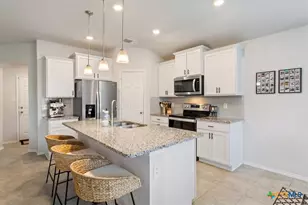 2407 Freddie L. Nichols Sr. Dr, Harker Heights, TX 76548 - Photo 8
