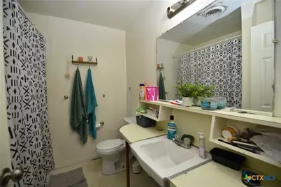 1705 Holloman Drive #6, Port Lavaca, TX 77979 - Photo 6