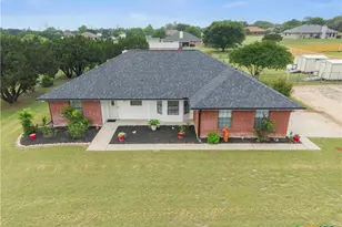 276 Co Rd 4964, Kempner, TX 76539 - Photo 1