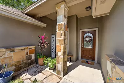 317 Yorktown, Pleasanton, TX 78064 - Photo 8