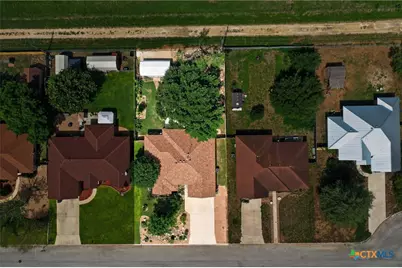 317 Yorktown, Pleasanton, TX 78064 - Photo 48