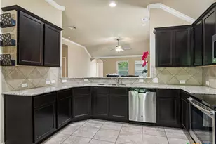 1820 Strawcove, New Braunfels, TX 78130 - Photo 10
