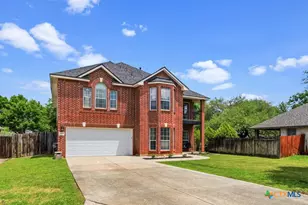 1788 Oakmont Cir, New Braunfels, TX 78132 - Photo 2