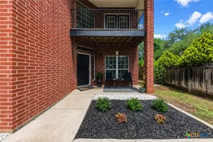 1788 Oakmont Cir, New Braunfels, TX 78132 - Photo 4