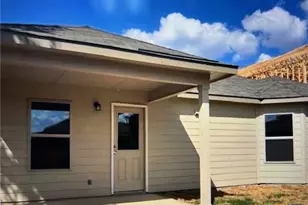 1109 Elm Fall, Seguin, TX 78155 - Photo 2