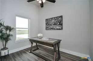 321 Whitetail Ln, Victoria, TX 77905 - Photo 22
