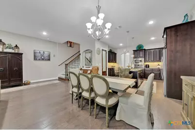949 N Academy Avenue, New Braunfels, TX 78130 - Photo 6