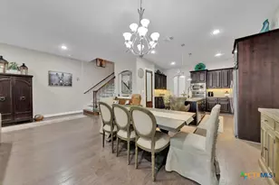 949 N Academy Ave, New Braunfels, TX 78130 - Photo 6