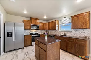 6005 Cactus Flower Ln, Killeen, TX 76549 - Photo 6