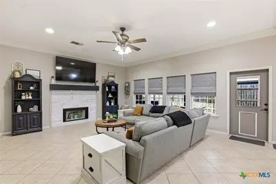 206 Windy Way Drive, Victoria, TX 77904 - Photo 18