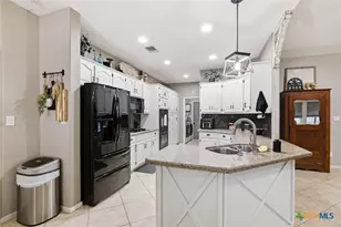 206 Windy Way Dr, Victoria, TX 77904 - Photo 16