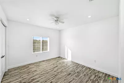 120 Loopsy Lane, Dale, TX 78616 - Photo 20
