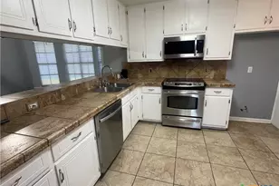 105 Ashland Creek, Victoria, TX 77901 - Photo 18