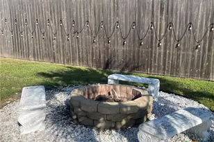 105 Ashland Creek, Victoria, TX 77901 - Photo 34