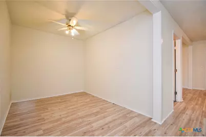 113 Barbara Street, Victoria, TX 77901 - Photo 6