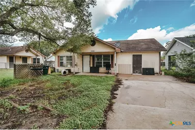 3304 Lone Tree Road, Victoria, TX 77901 - Photo 2