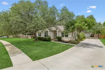 1784 Oak Forest Drive, New Braunfels, TX 78132 - Photo 2