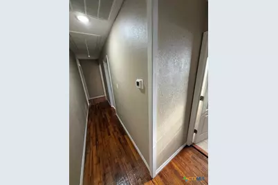 784 Samuels Avenue, New Braunfels, TX 78130 - Photo 10