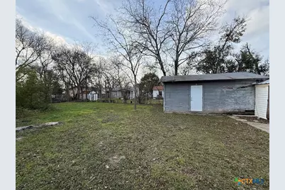 784 Samuels Avenue, New Braunfels, TX 78130 - Photo 20