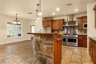 246 Stonebrook Ridge, New Braunfels, TX 78132 - Photo 4