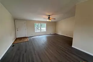 621 Stenen Dr, Canyon Lake, TX 78133 - Photo 8